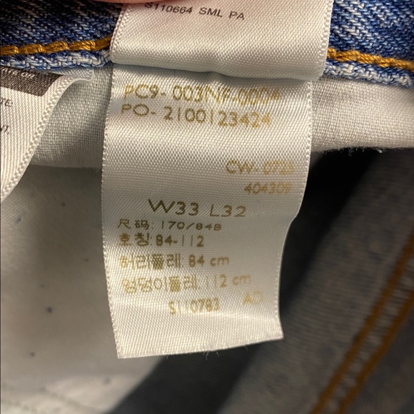 Levi’s Baggy Barrel Jean • Size 33 - Picture 9 of 13